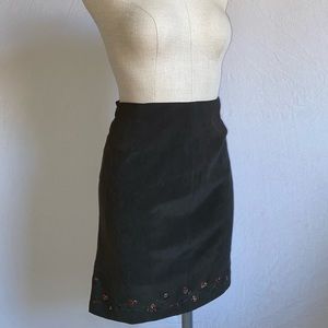 dark green floral beaded skirt✨